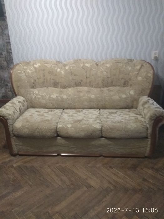 Мебель мягкая 4 предмета