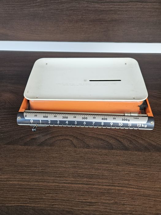 Ретро везна-кантар