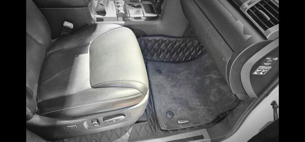Продам Lexus 570, 2012 год, 165 000 км.