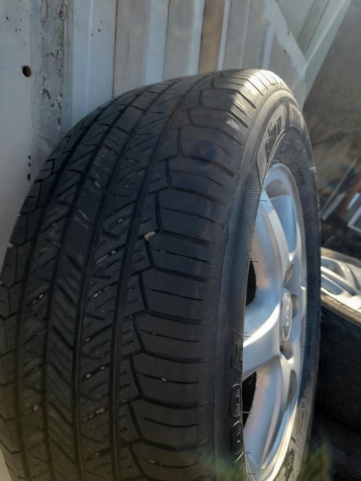 Оригинални джанти с гуми  за  Hyundai  Tucson, KiA,mazda ,и друг