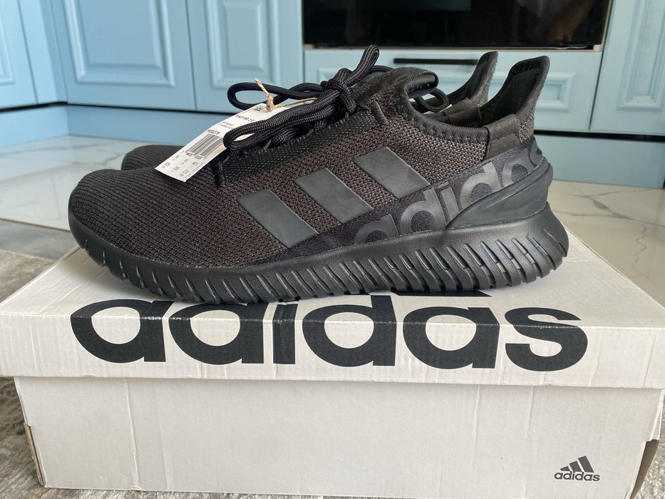 Кроссы Адидас оригинал