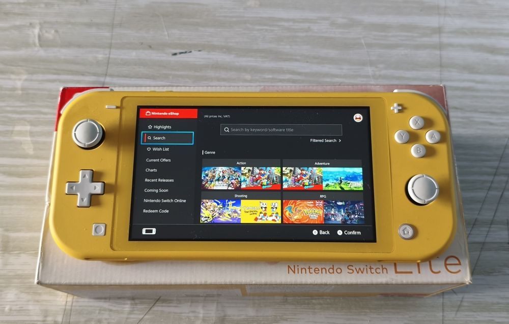 Nintendo Switch Lite + microSD 256 Gb