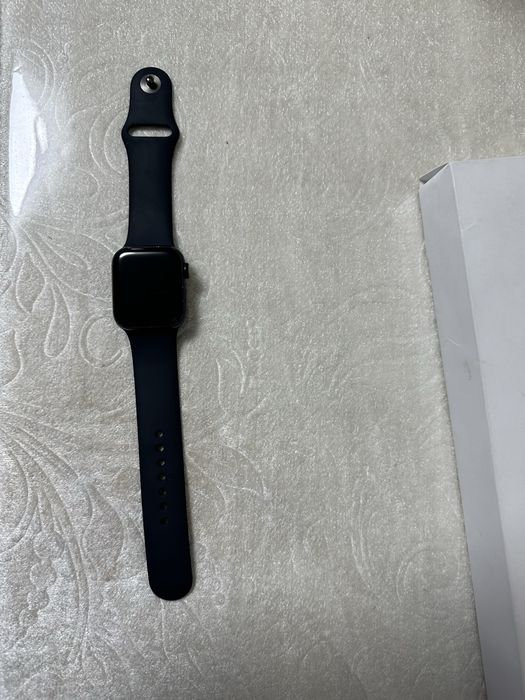 apple watch SE 2