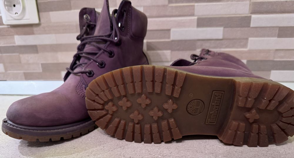 Bocanci Timberland mov