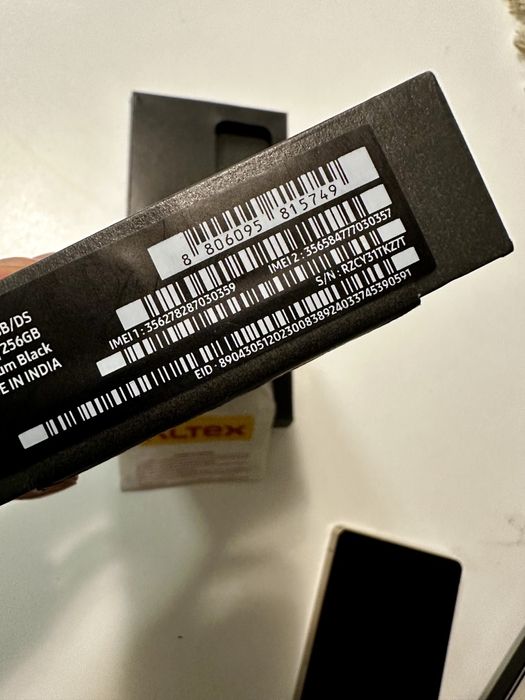 Samsung S25 Ultra. Ca nou, garanție, 100% Baterie