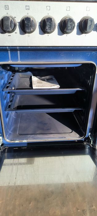 Продам электроплиту