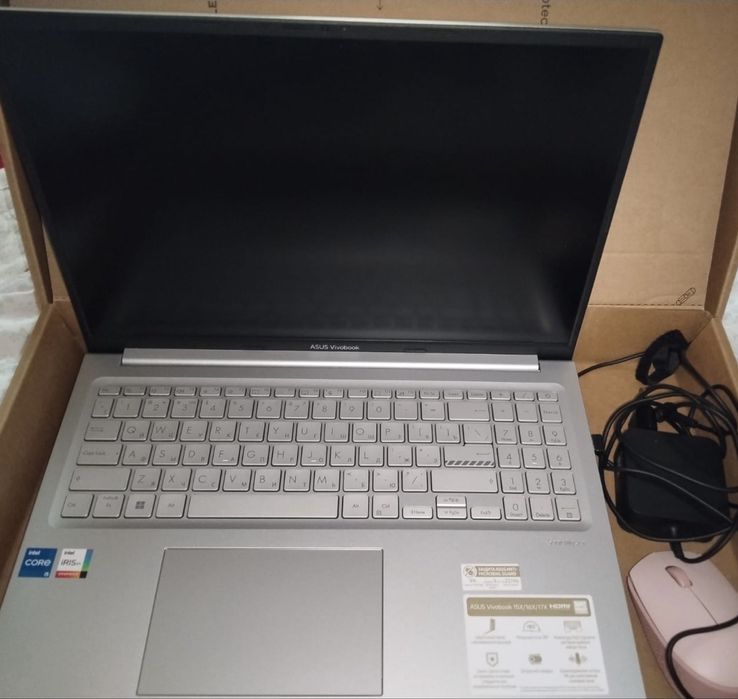 Ноутбук asus vivobook
