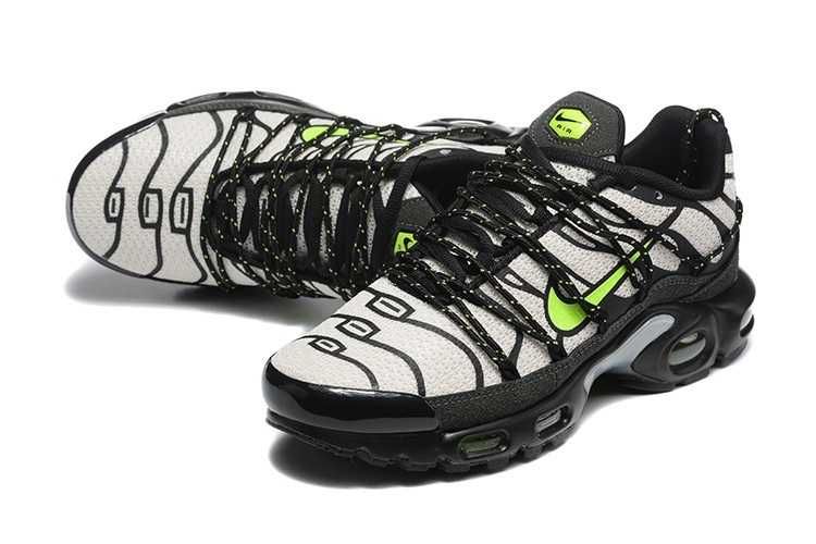 Noile modele NIKE Air Max Plus - pret NOU 450 lei , redus de la 550 !