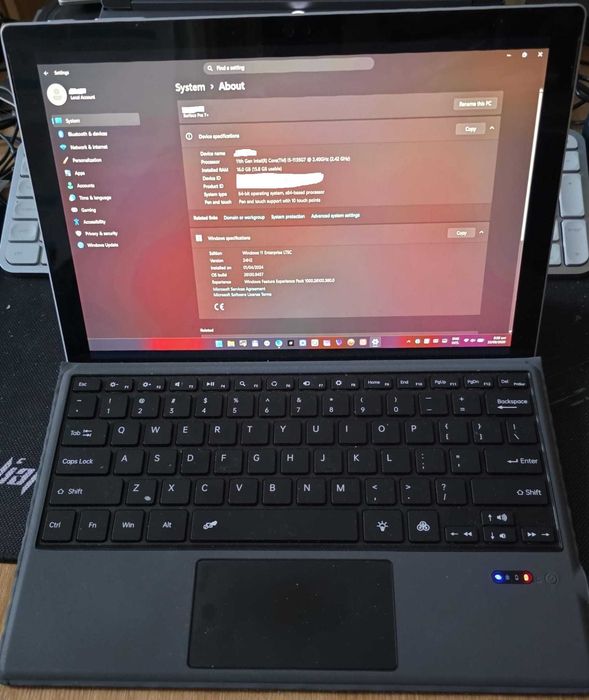 Laptop 2 in 1 Microsoft Surface Pro 7+, i5 1135G7, 16 GB, SSD 1 TB, LTE cu Dock
