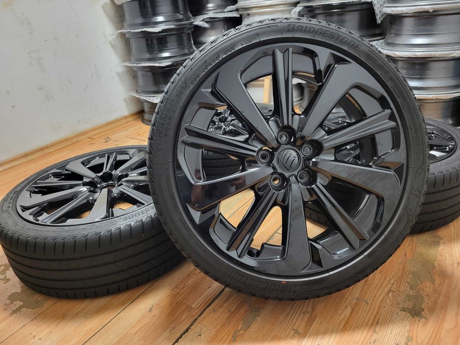 джанти Мазда 20" 5х114,3 Mazda Kia Hyundai Nissan Honda 235/40/20 Bridgestone