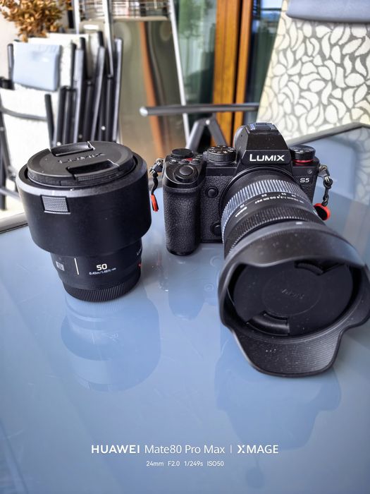Panasonic Lumix S5 + Sigma 28-70 DG 2.8 + Lumix 50mm 1.8