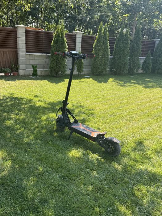 Продавам тротинетка kukirin g2 max