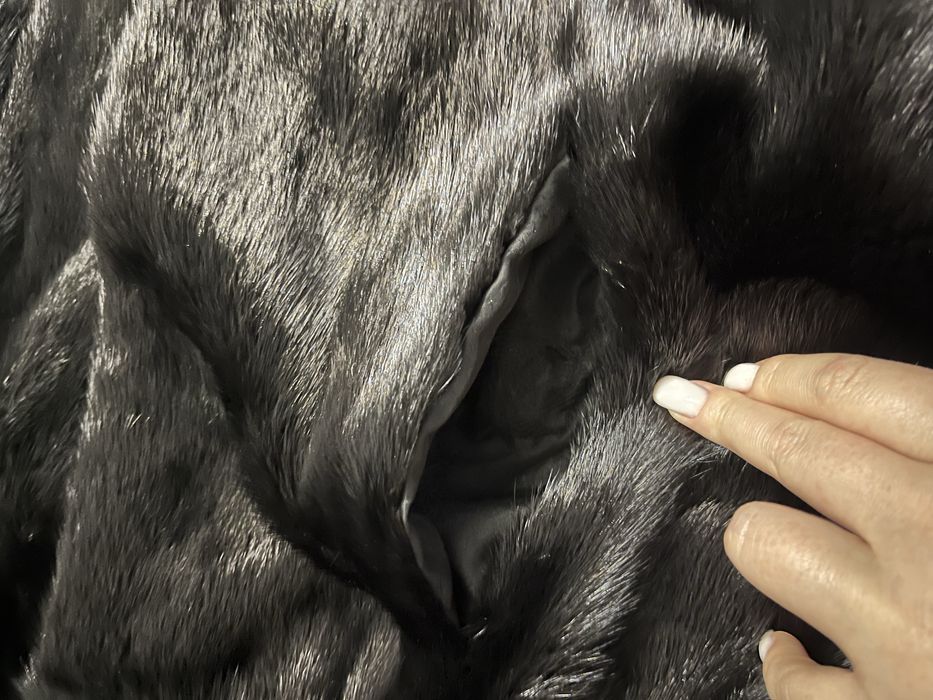 Продам норковую шубку