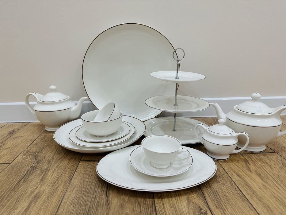 Продам чайно-столовый сервиз