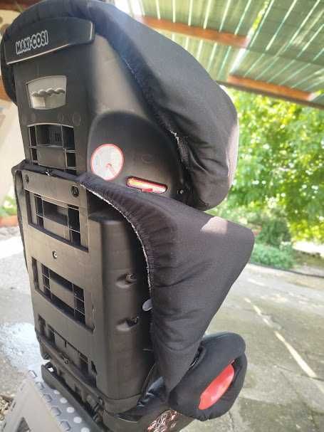 Детското столче за кола Maxi-Cosi Rodi AirProtect