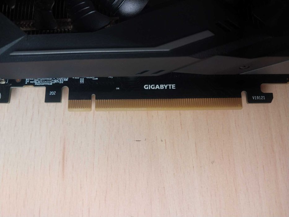Gigabyte GTX 1660 Super Gaming OC