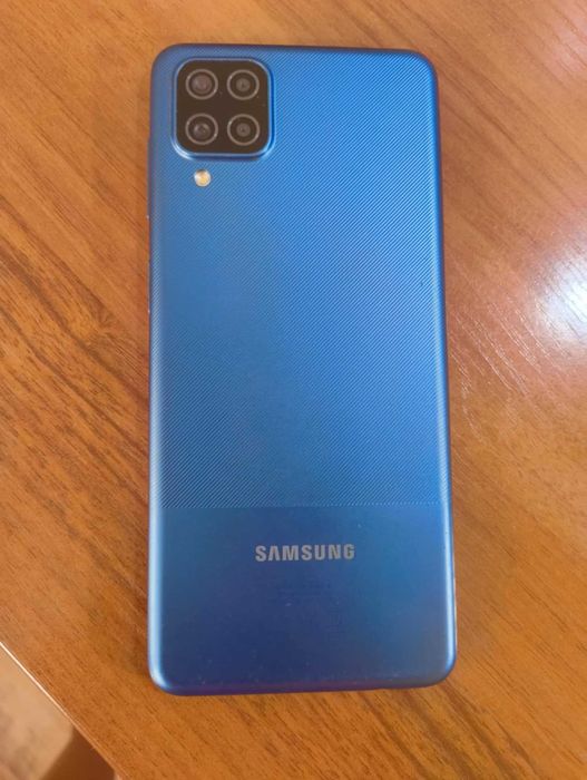 Samsung Galaxy A12