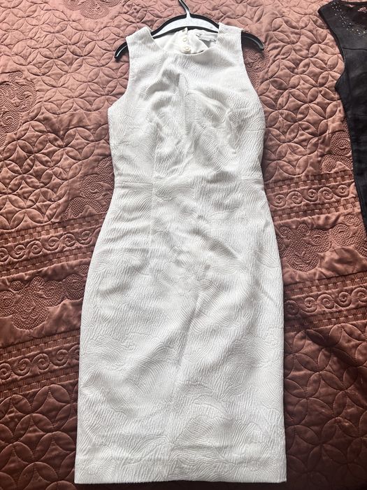 Женские платья