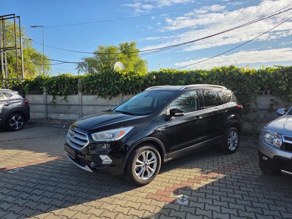 Ford Kuga Kuga Facelift - 2017 Euro6 - Navigație, Volan si Parbriz incalzit