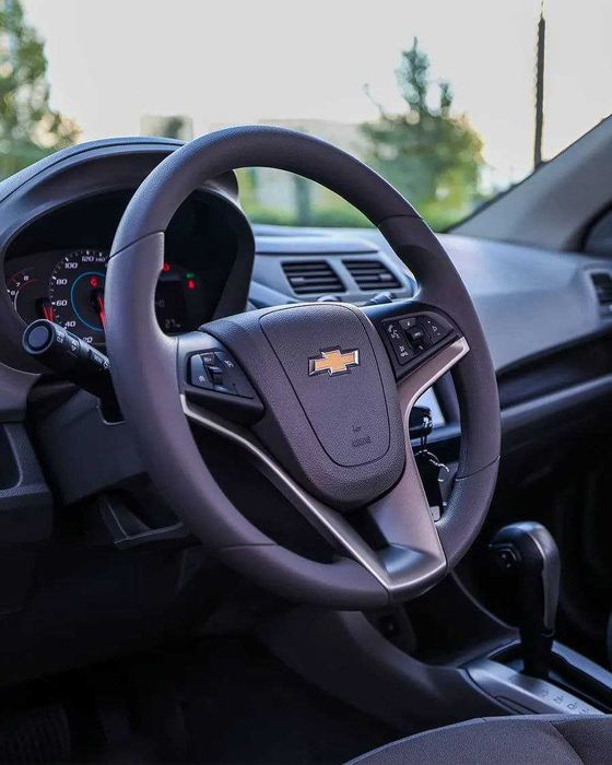 Chevrolet Cobalt 2026 — 3