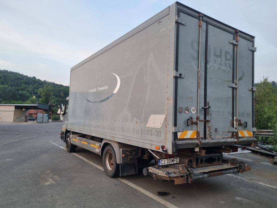 Mercedes Atego frigorific 1218 12t