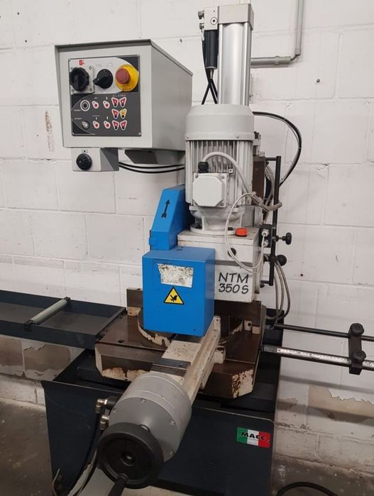 Полуавтоматичен вертикален циркуляр за метал MACC NTM 350S