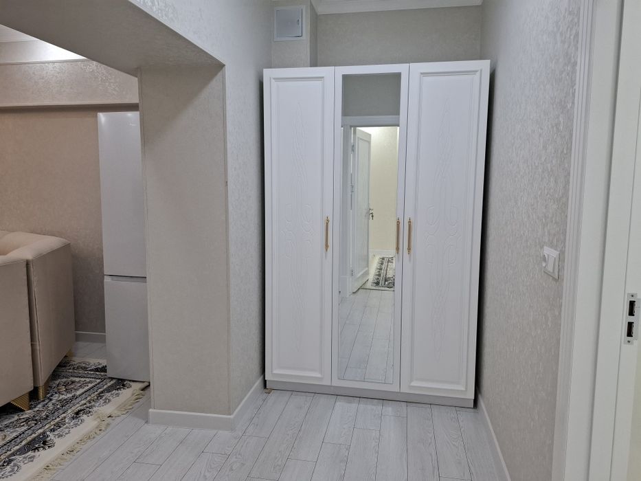 3 Хоналик Квартира Сотилади