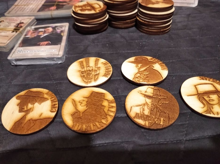 Настольный игры для компании мафия, башня, уно