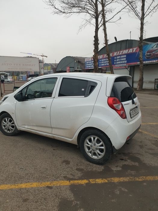 Spark ozmni moshinam kraskasi toza prabeg halol moshina 2 pazitsa zorr