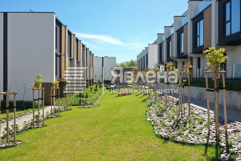 Продава се Къща в София, Бояна - 241 кв.м за 1494 €/кв.м - Снимка #3