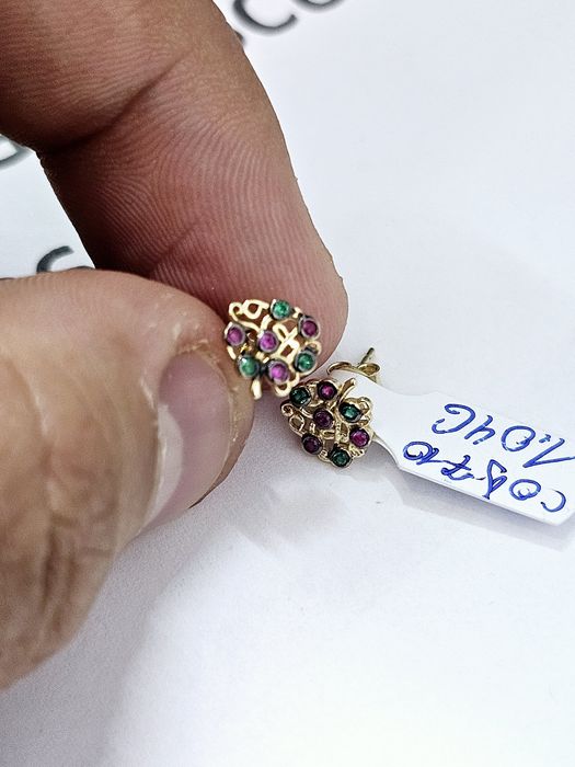 Vand cercei din aur 14 k 1.04 g cod 710