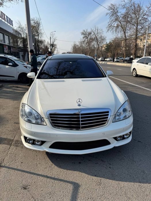 Mercedes-Benz 2008 год
