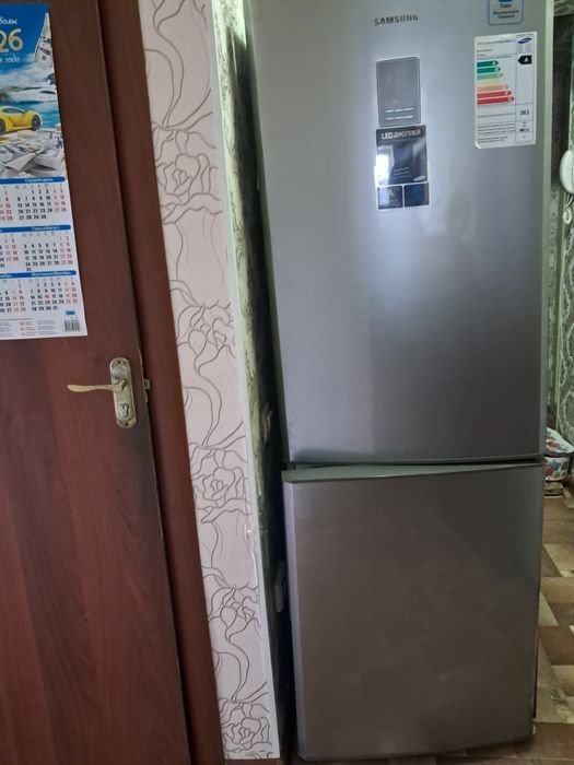 Продается холодильник