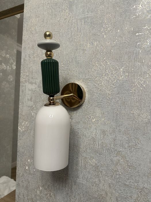 Продаю бра в хорошем состоянии