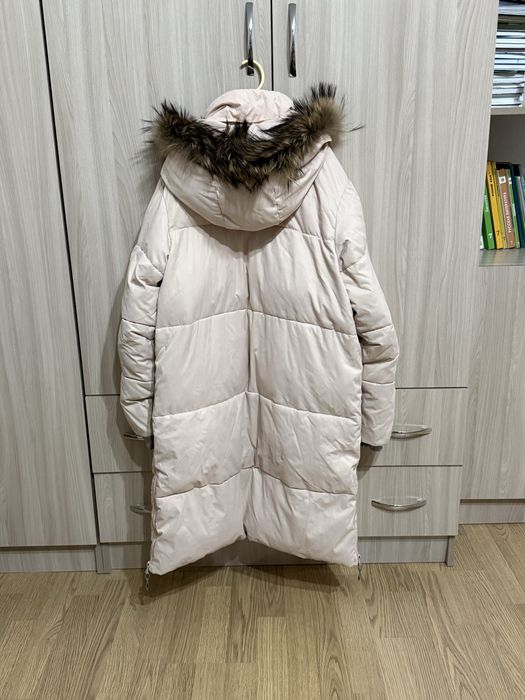 зимний пуховик.