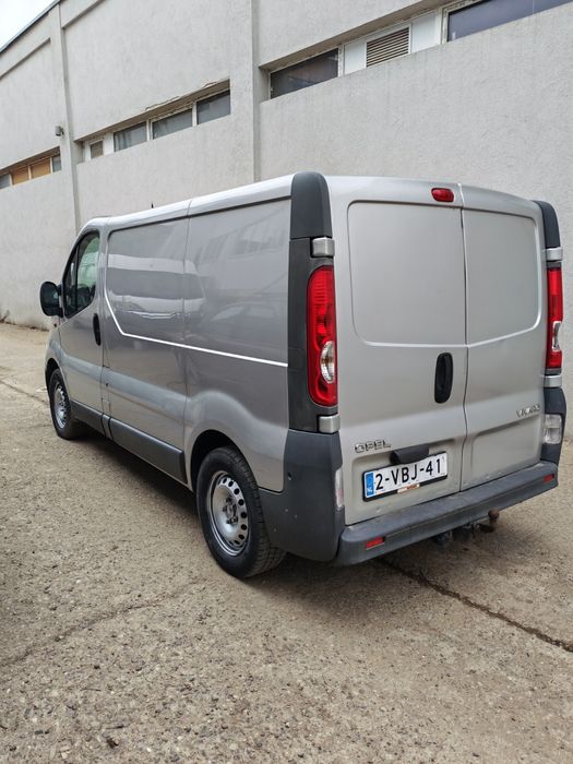 Opel Vivaro 2.0 diesel A/C
