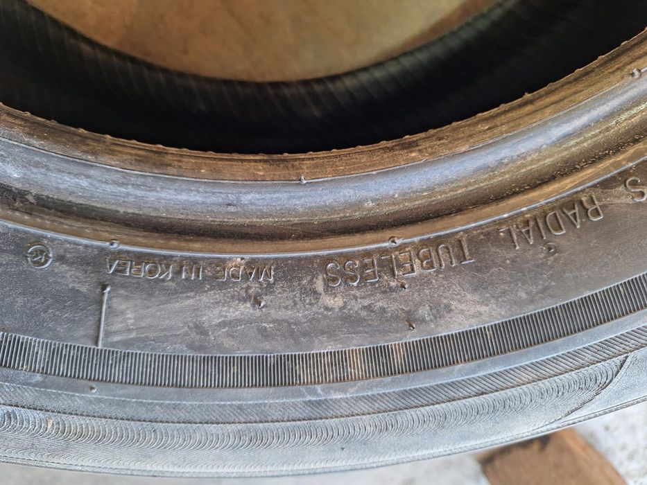 Продам шины для авто.  ТОРГ