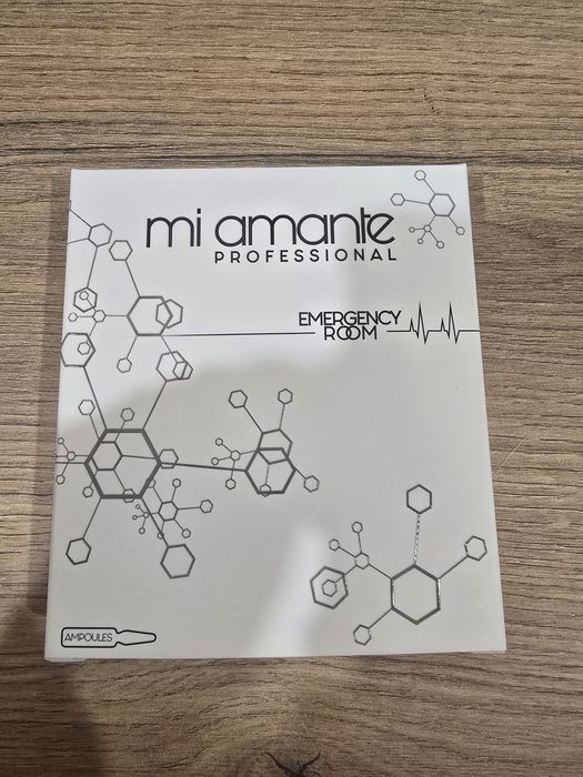 Възстановяващи ампули за третирана коса Mi Amante 5бр.