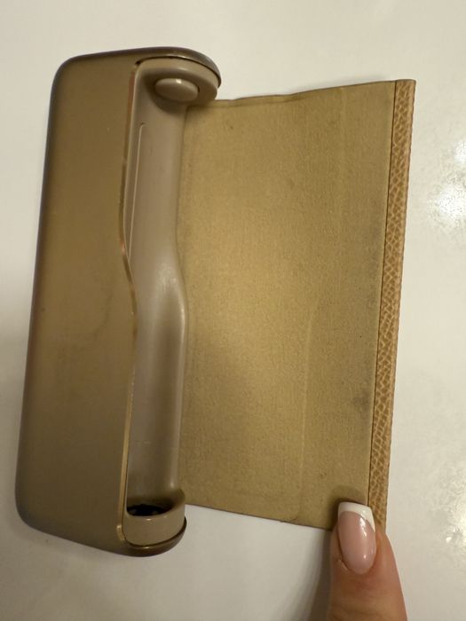 Iqos tip portofel auriu gold  tigare electronica