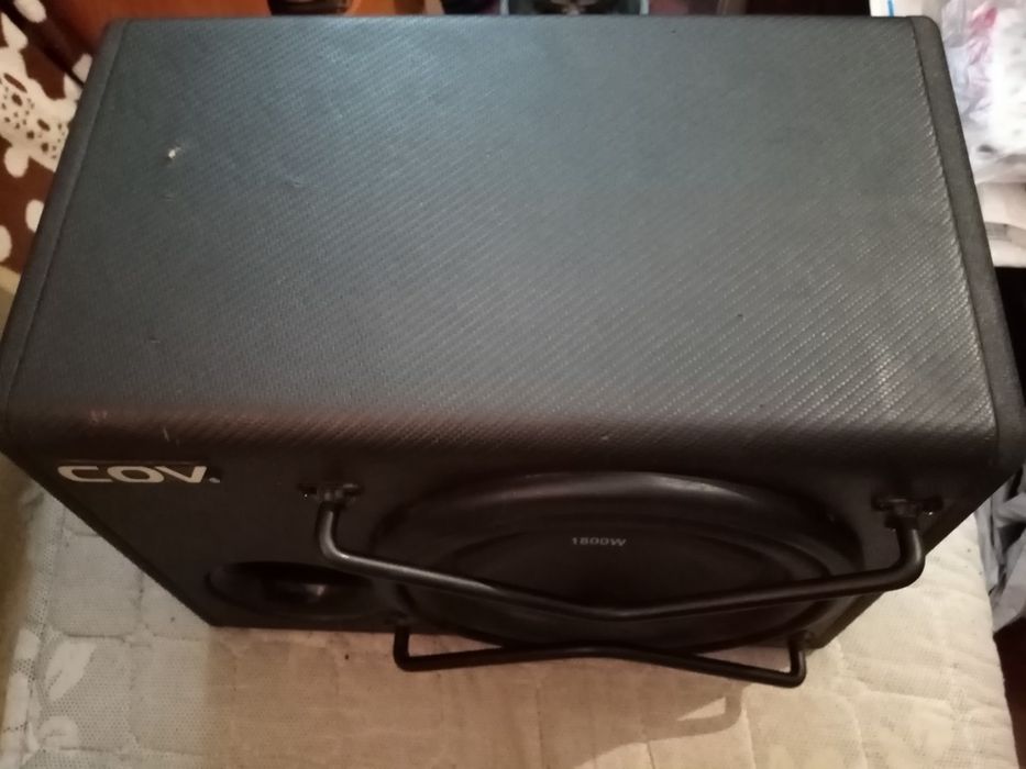 Продам сабвуфер 5элемент 1800watt
