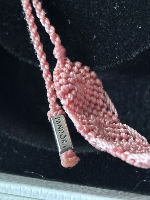 PANDORA текстилни гривни