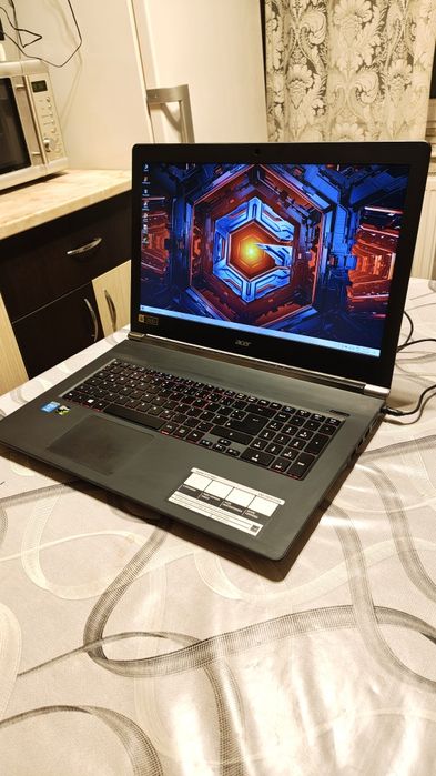 Acer Nitro, Ecran 17"FHD,Cpu i7,Ram 16gb, SSD 250gb+HDD 1Tera,Nvidia
