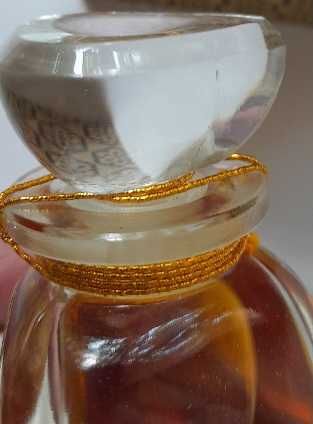 срочно продам египетские духи февери. 70 годы 20 век.