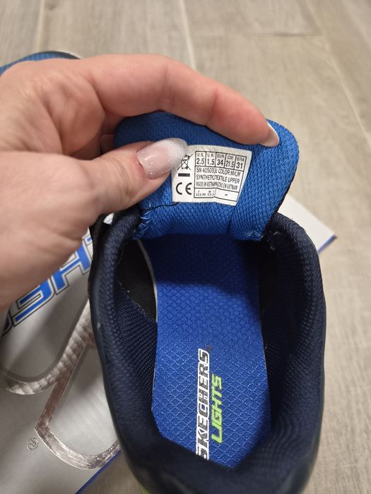 Маратонки за момче Adidas, Skechers