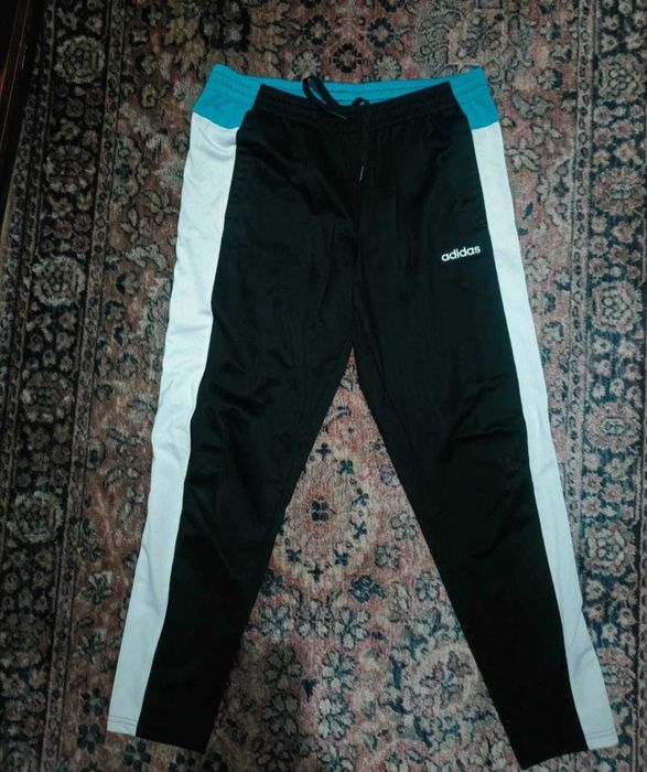 trening de dama Adidas măr. M