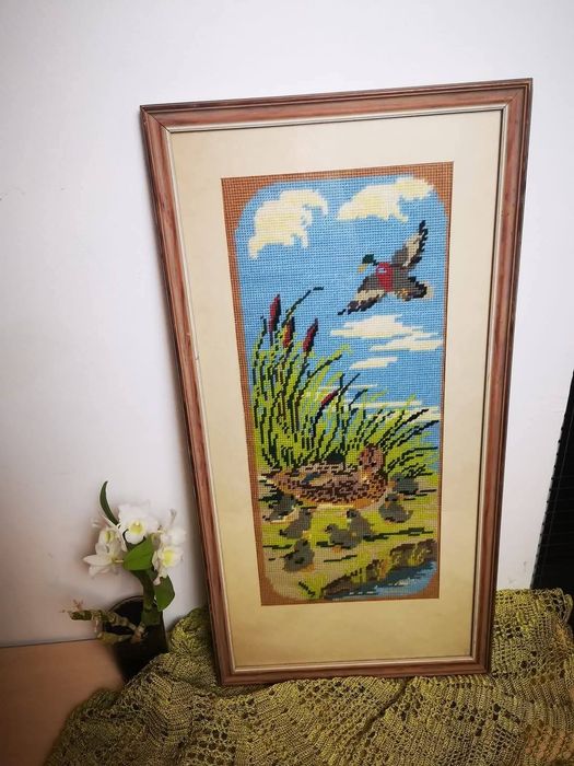 Ръчно изработени,бродирани гоблени, картини