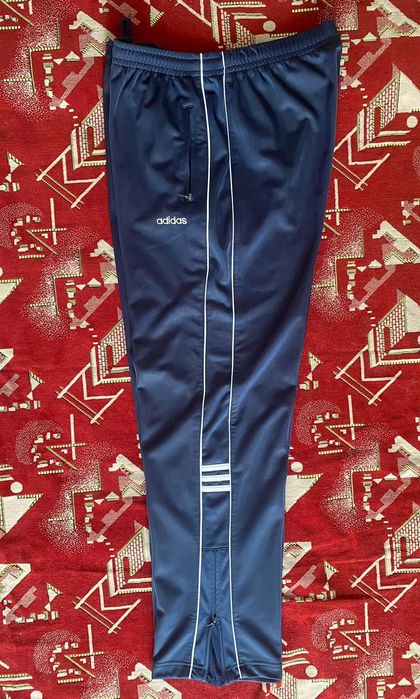 Фирмен. трико от "Adidas" original D9 на 56 разм.
