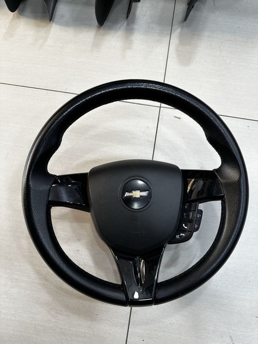 Spark knopkali rul ideal holatda