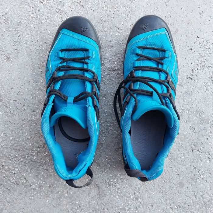 Маратонки Adidas Terrex, р-р 45, сини