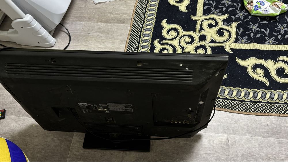 Телевизор panasonic TX-LR32B6